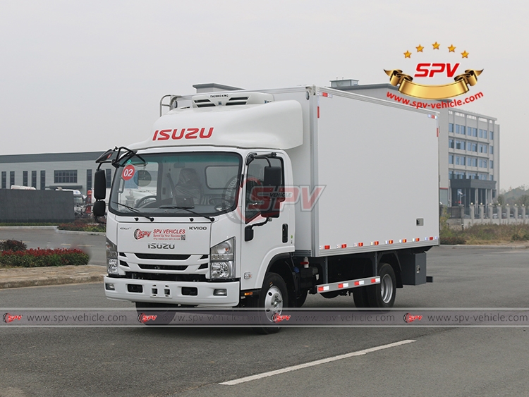 4 Tons Cooling Van Truck ISUZU - Left Front Side View